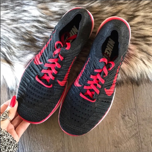 NWT ❤️Nike ID custom free rn flyknit - Picture 6 of 8